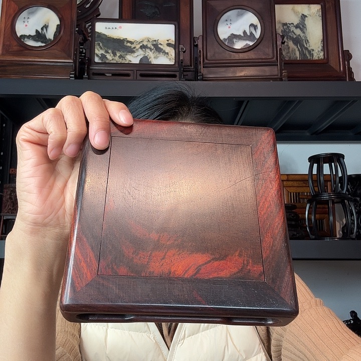 好***们陶大红酸枝正方台一个