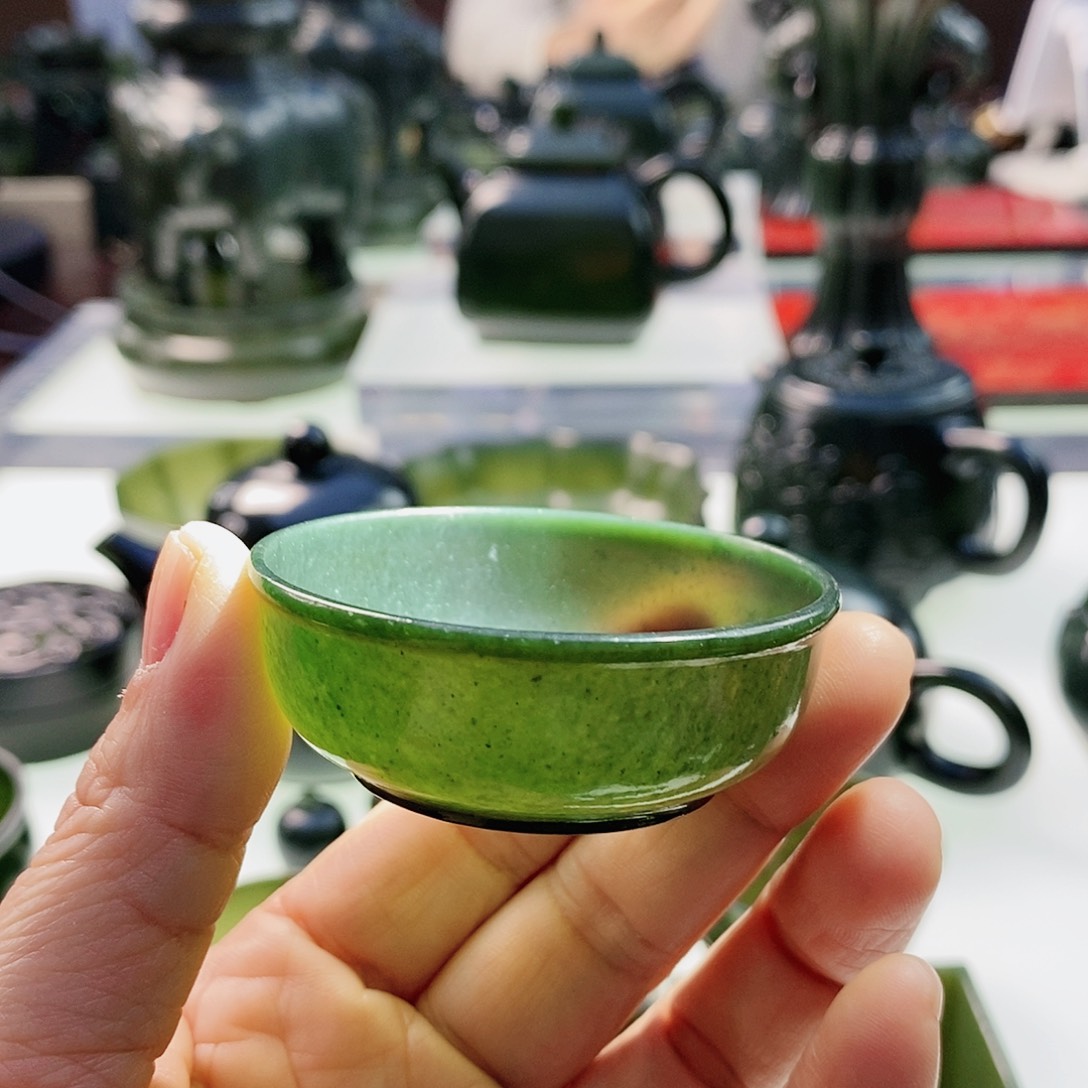 和田玉（青玉）摆件未镶嵌小*肉福利