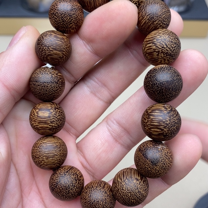 沉香碎屑沉香越南芽庄白奇2