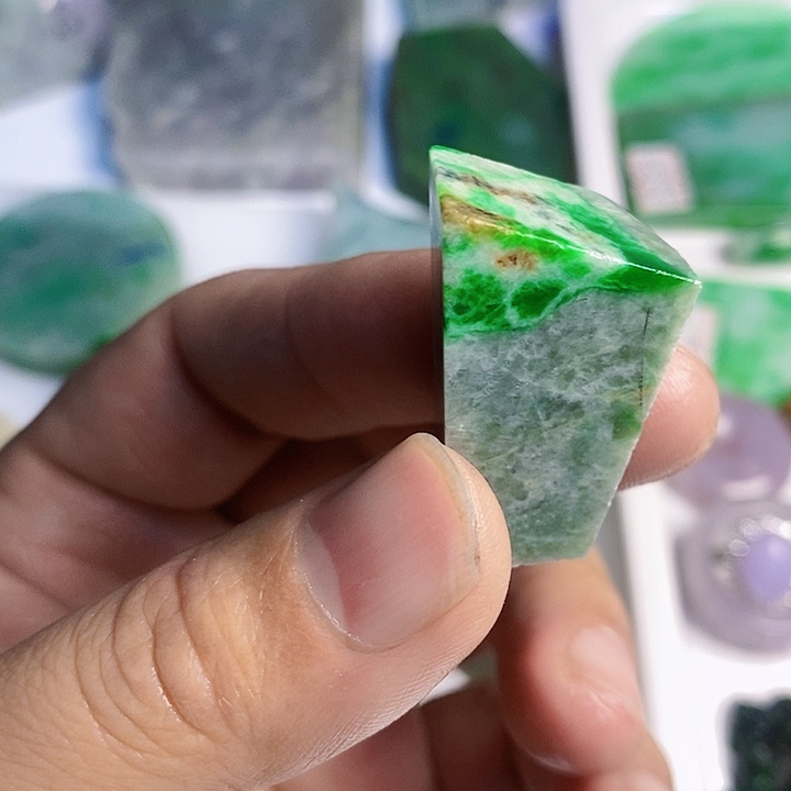 翡翠散珠天然翡翠A货挂件