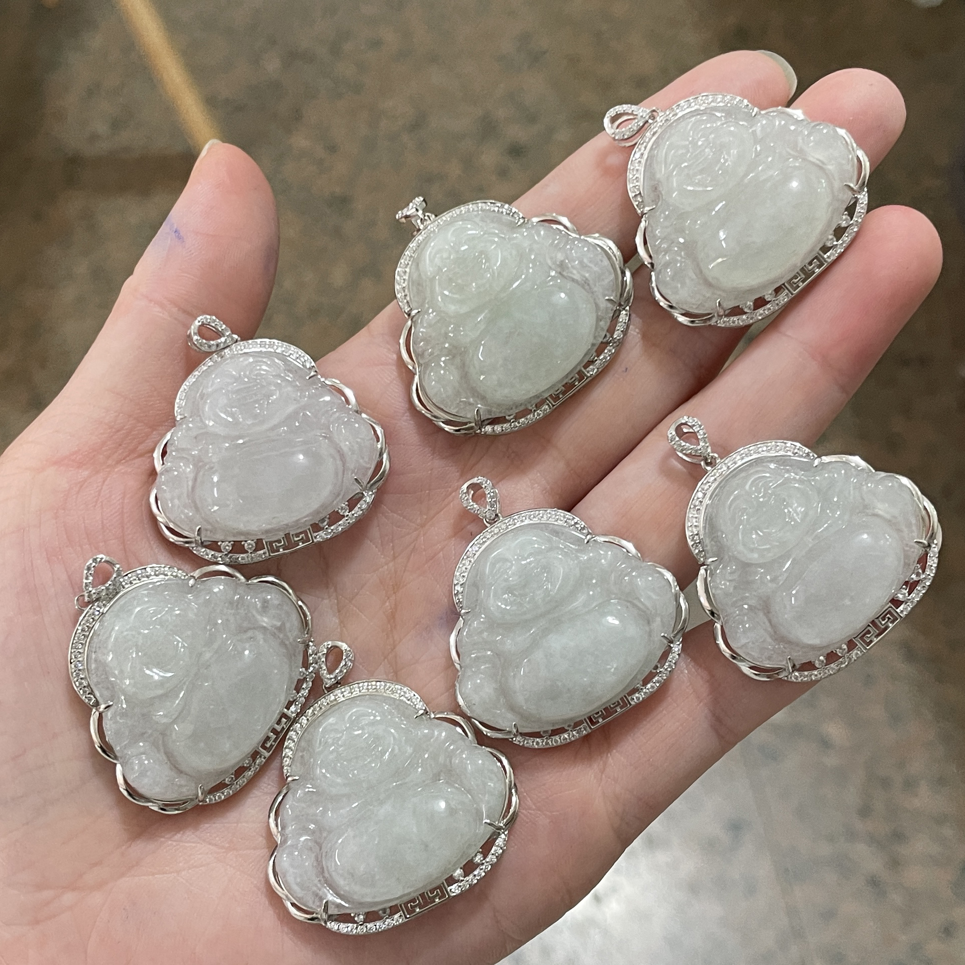 Y11缅甸翡翠A货S925银镶佛公（多样性发其一）