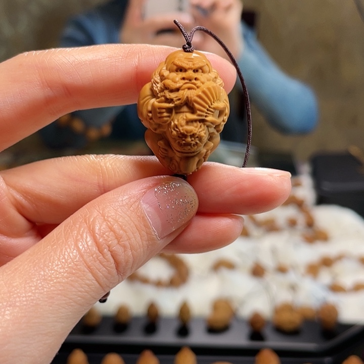 橄榄核吊坠橄榄核