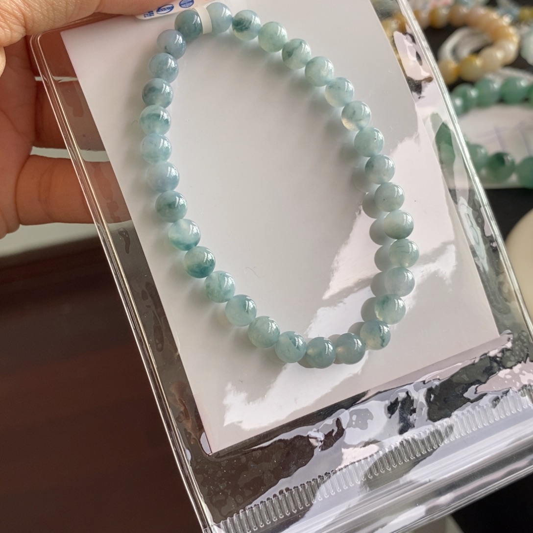 翡翠未镶嵌手链卡6.0