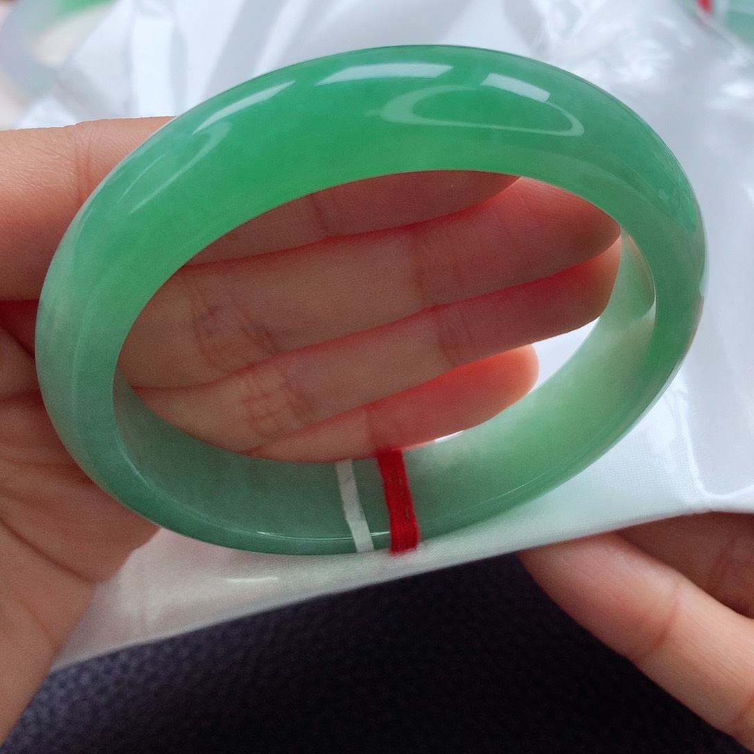 翡翠手镯未镶嵌55 56 57