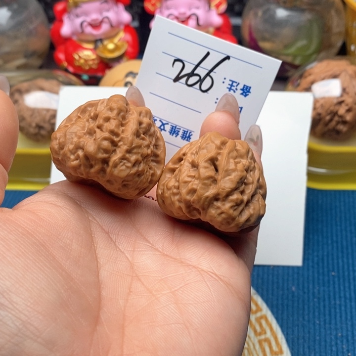 文玩核桃把件266号37蛤蟆头