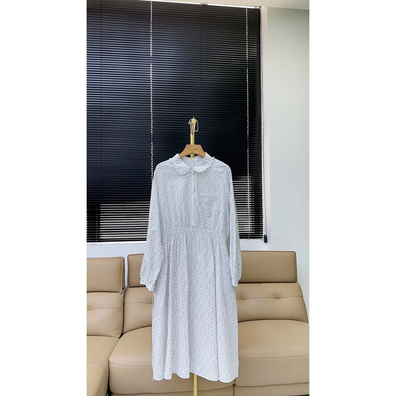 品牌原单轻奢—云上写生(剪标)——连衣裙——白色花—8053