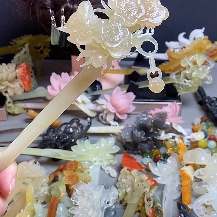 爱***妖岫玉未镶嵌发簪发簪