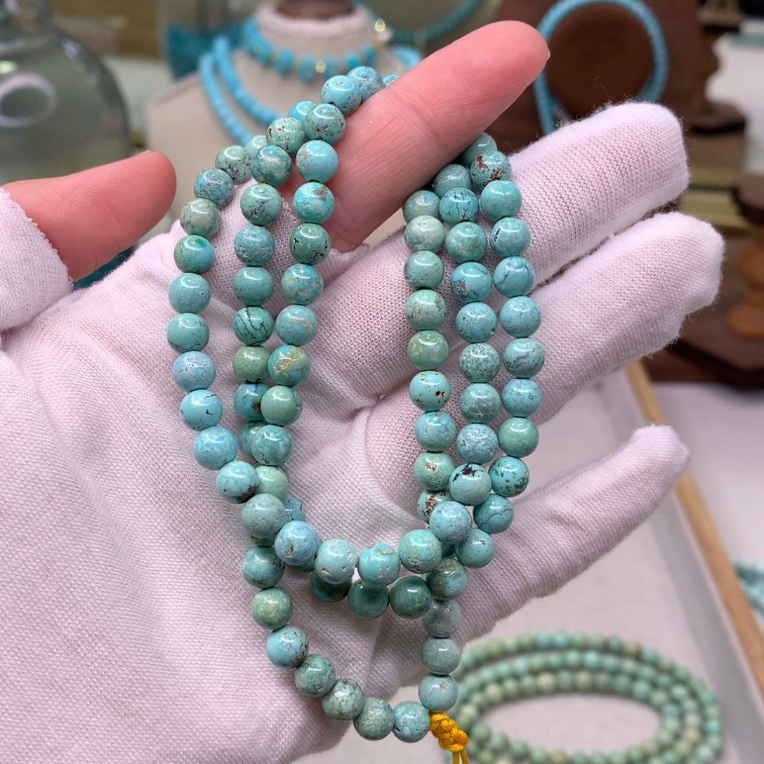 绿松石配饰未镶嵌