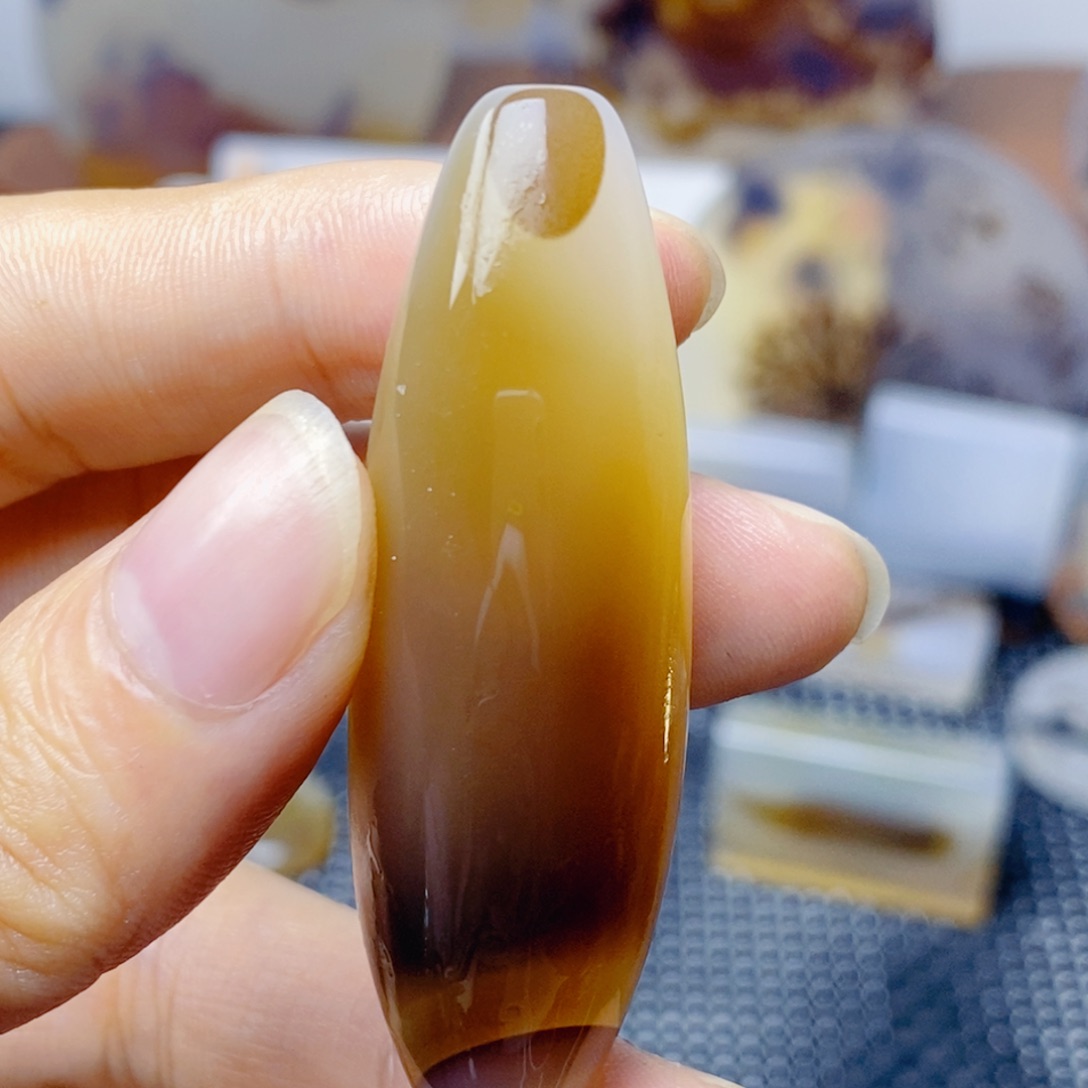 玛瑙/玉髓未镶嵌珠宝奇石