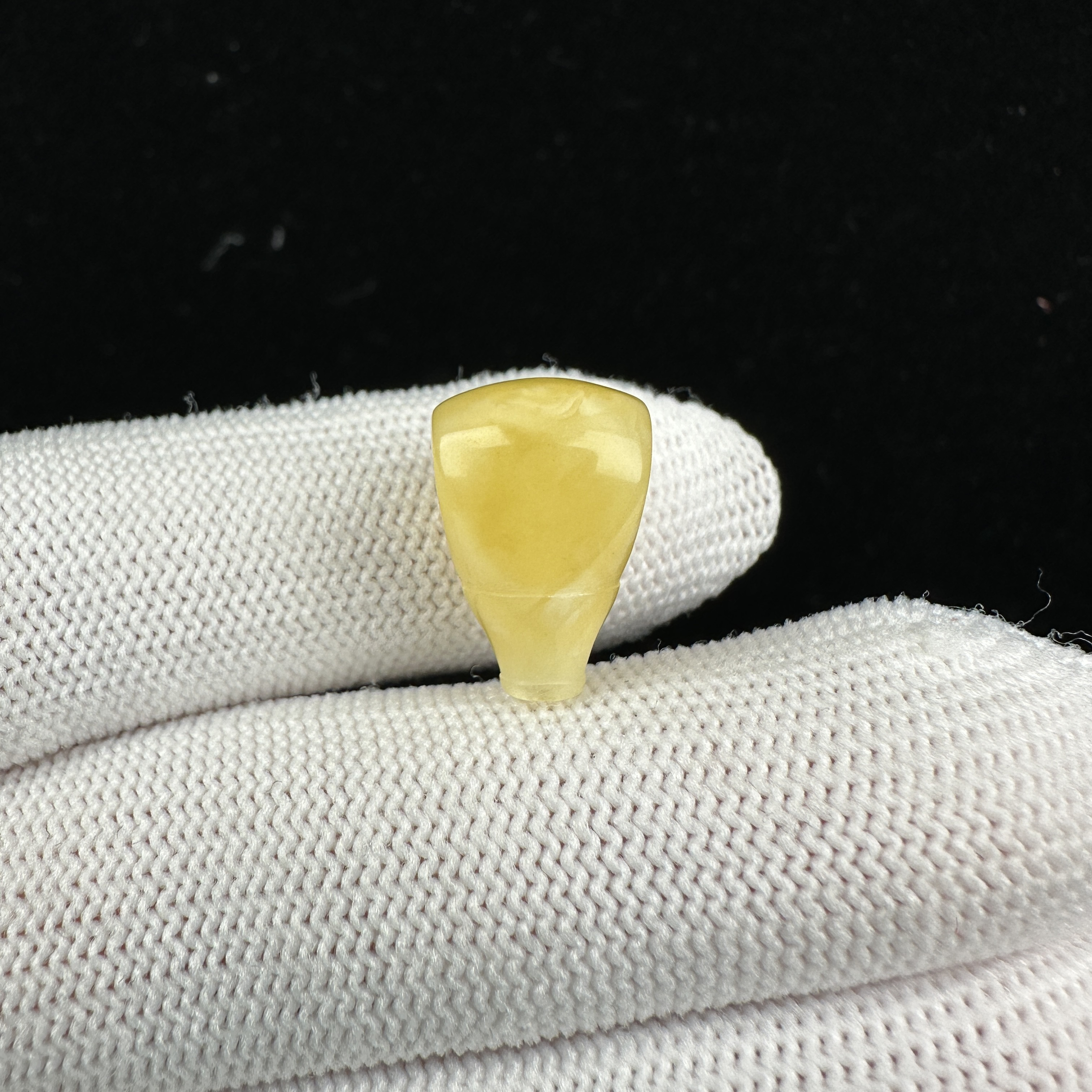 J7466天然原矿蜜蜡奶黄三通 10.7MM 支持复检假一罚四