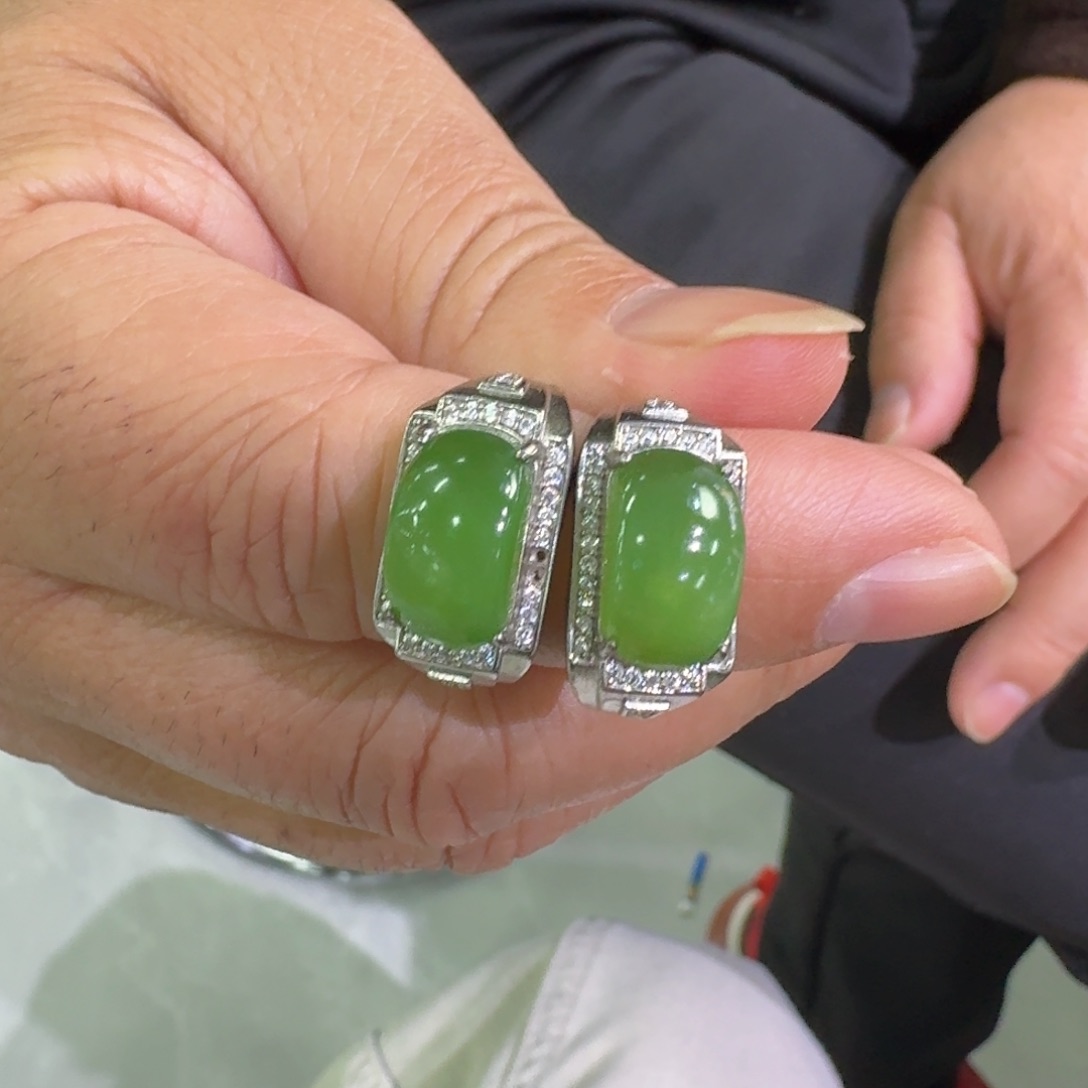 颈饰银S925镶嵌和田玉多样性发货，拍一发一