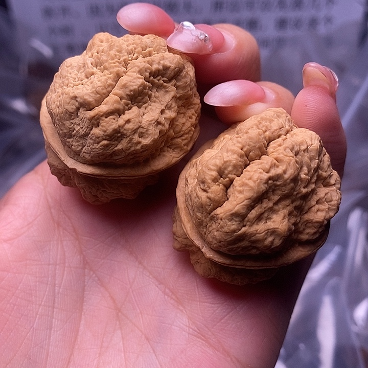 核桃云南野生铁核桃8号38mm