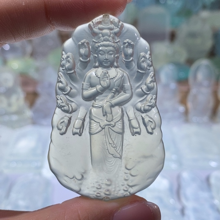 岫玉未镶嵌颈饰吊坠