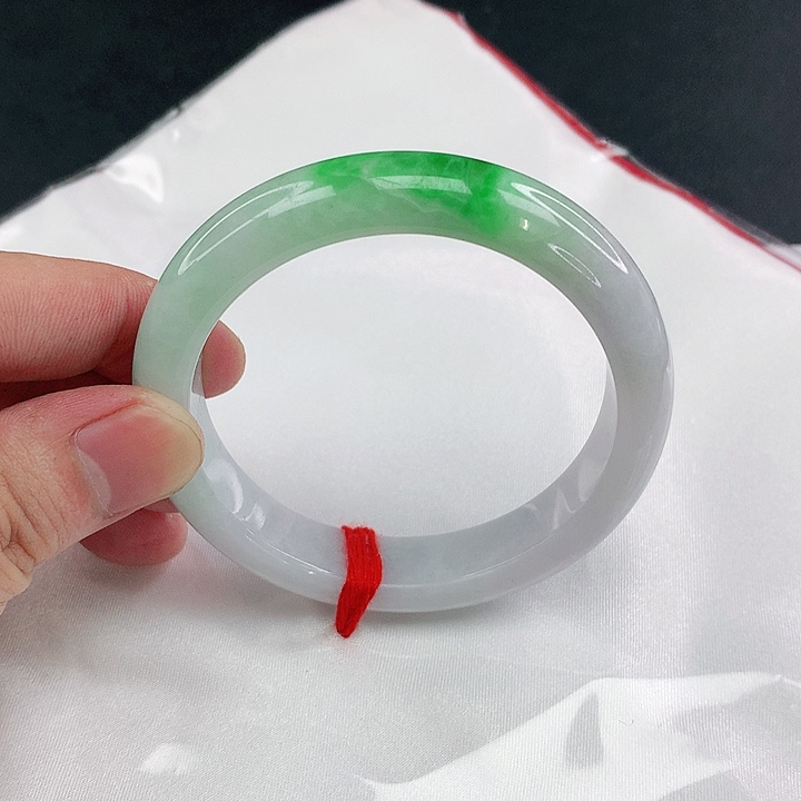 未镶嵌手镯翡翠圈55。1805-3