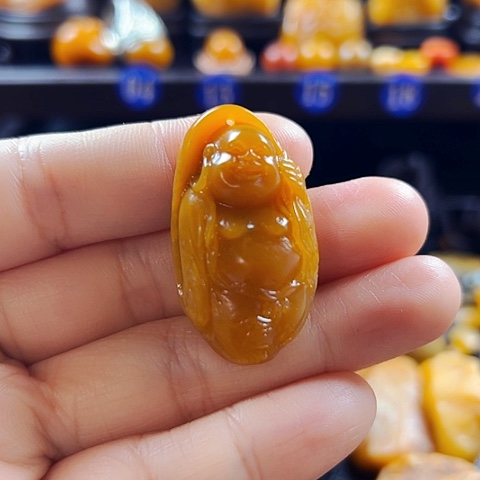 田黄石狼**里田黄石挂件