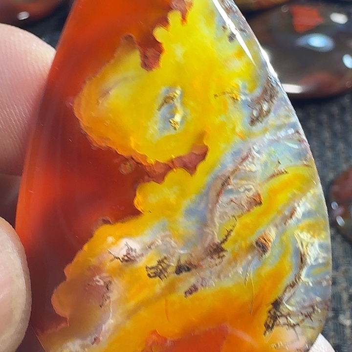 生***活玛瑙/玉髓未镶嵌颈饰