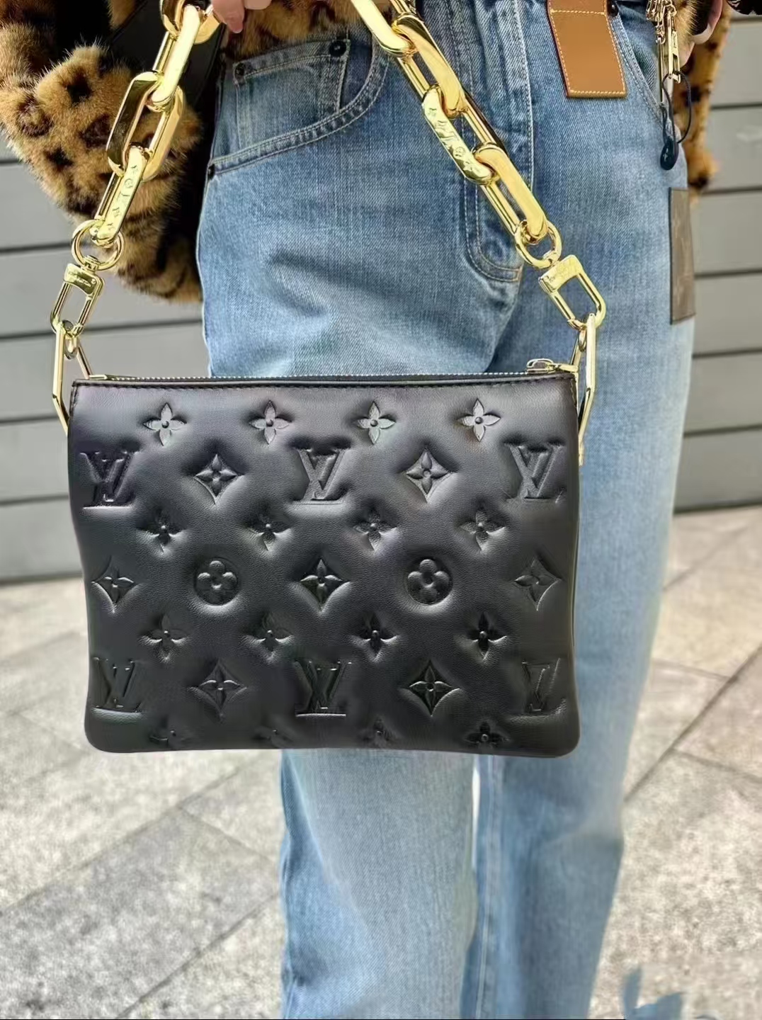 95新 LouisVuitton/路易威登 茉上/lv黑色压花链条包（芯片款）