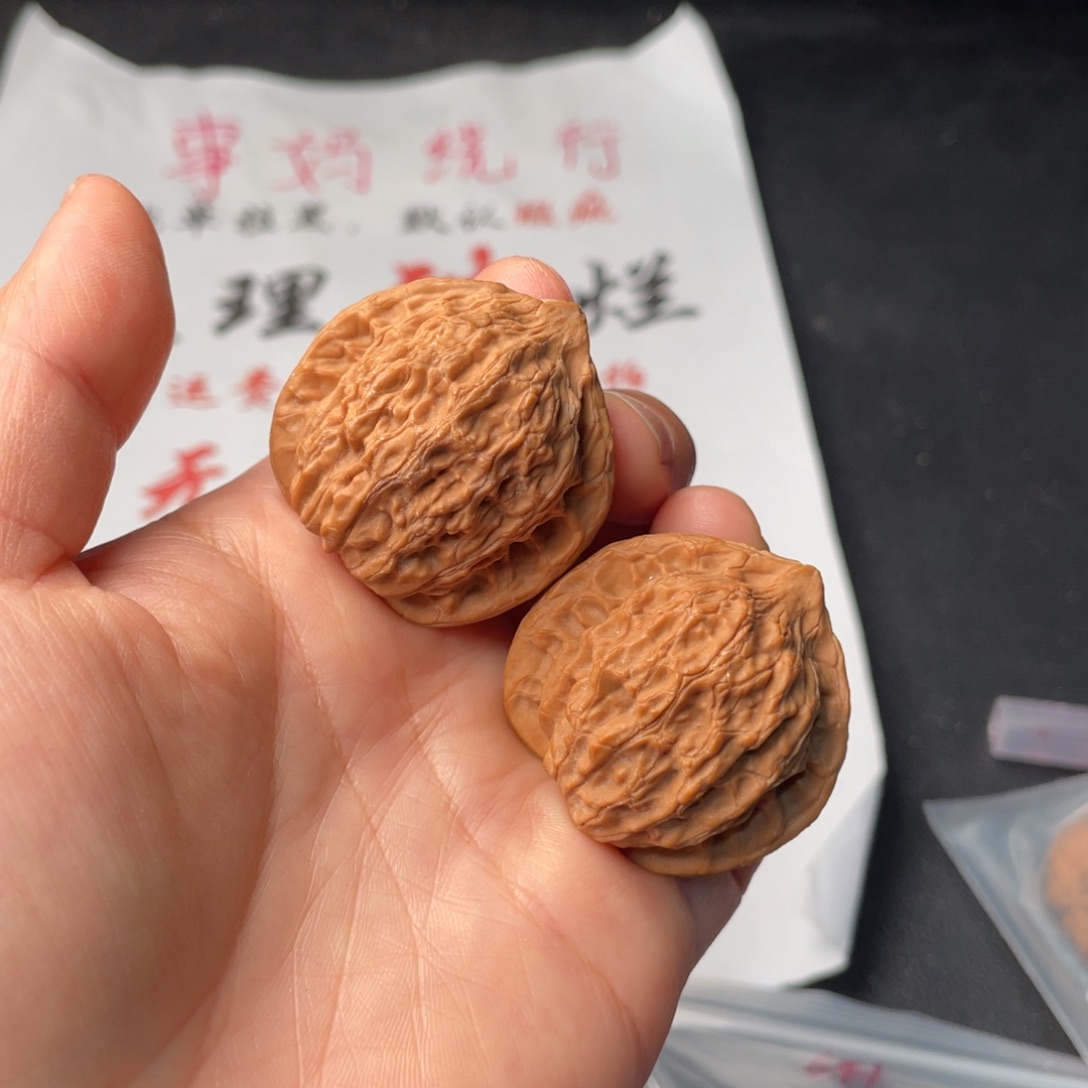 文玩核桃把件965。37公子帽