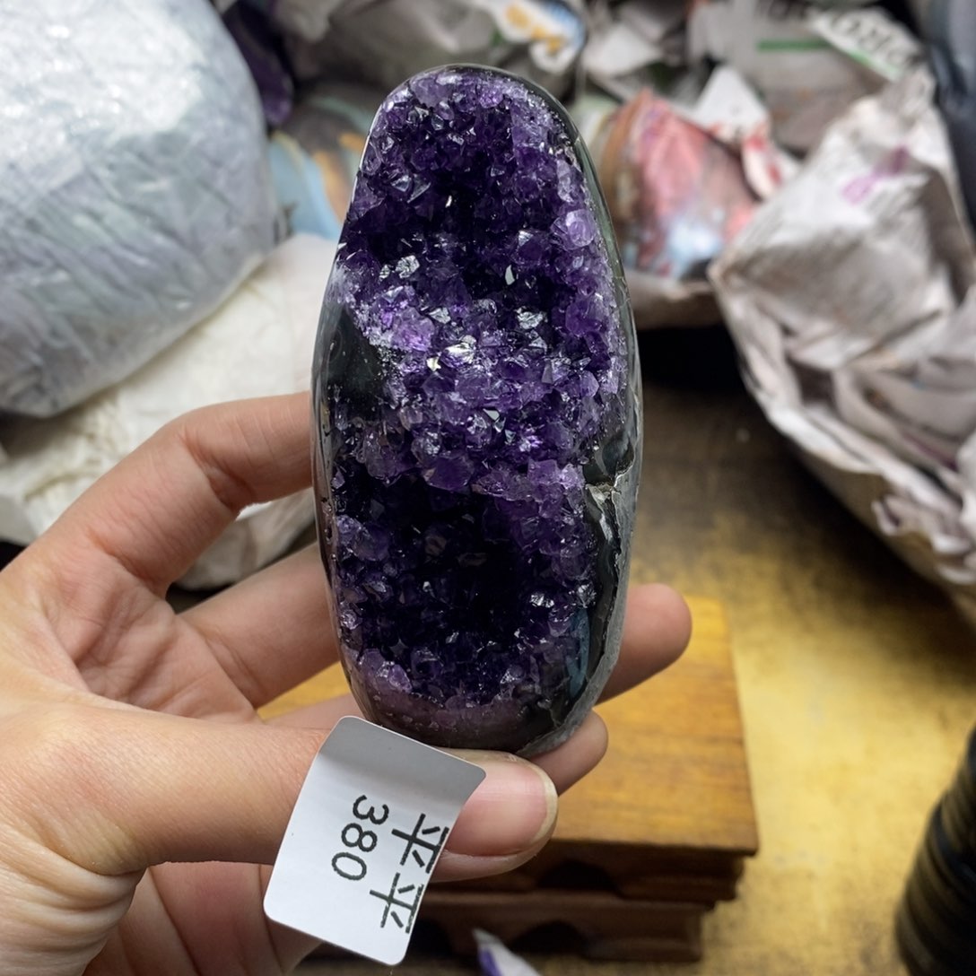 紫晶乌拉圭未镶嵌