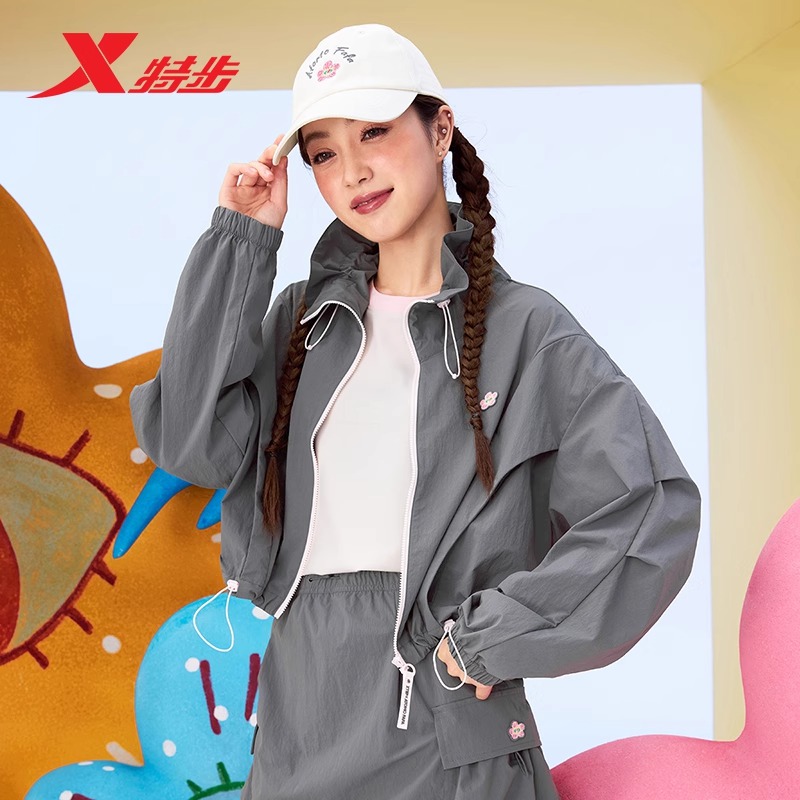 特步ATOMO FAFA丨风衣女款休闲时尚短款运动外套女子薄款透气上衣