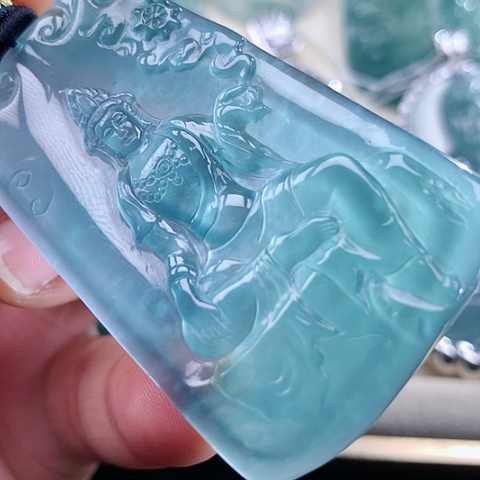 【闪购商品】翡翠颈饰未镶嵌天然翡翠