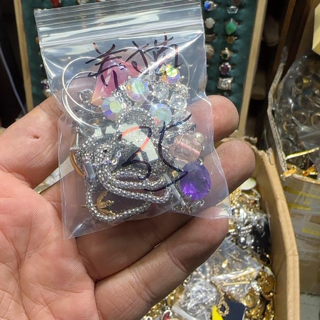 一***的醋酸（人造纤维）铁合金