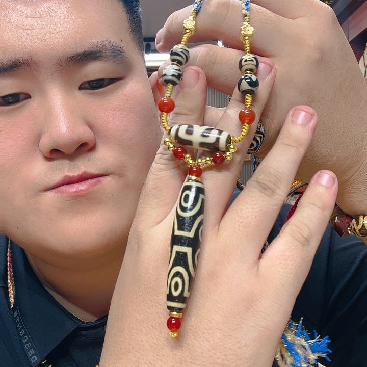 未镶嵌玛瑙/玉髓珠宝奇石