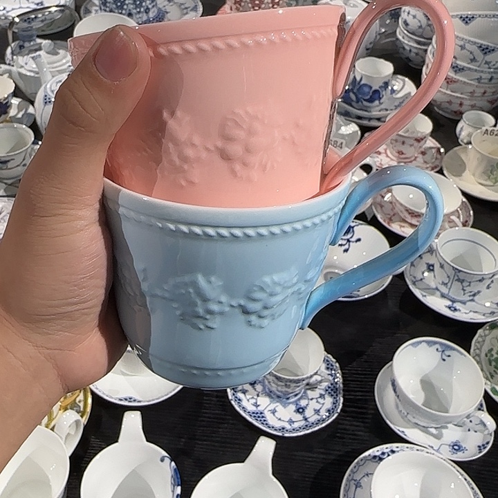 两个马克杯马克杯