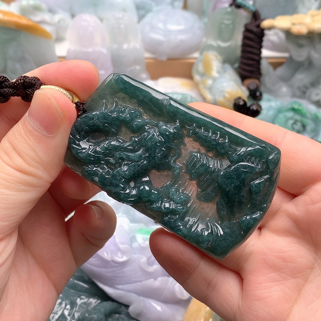 吊坠(不含链)未镶嵌翡翠