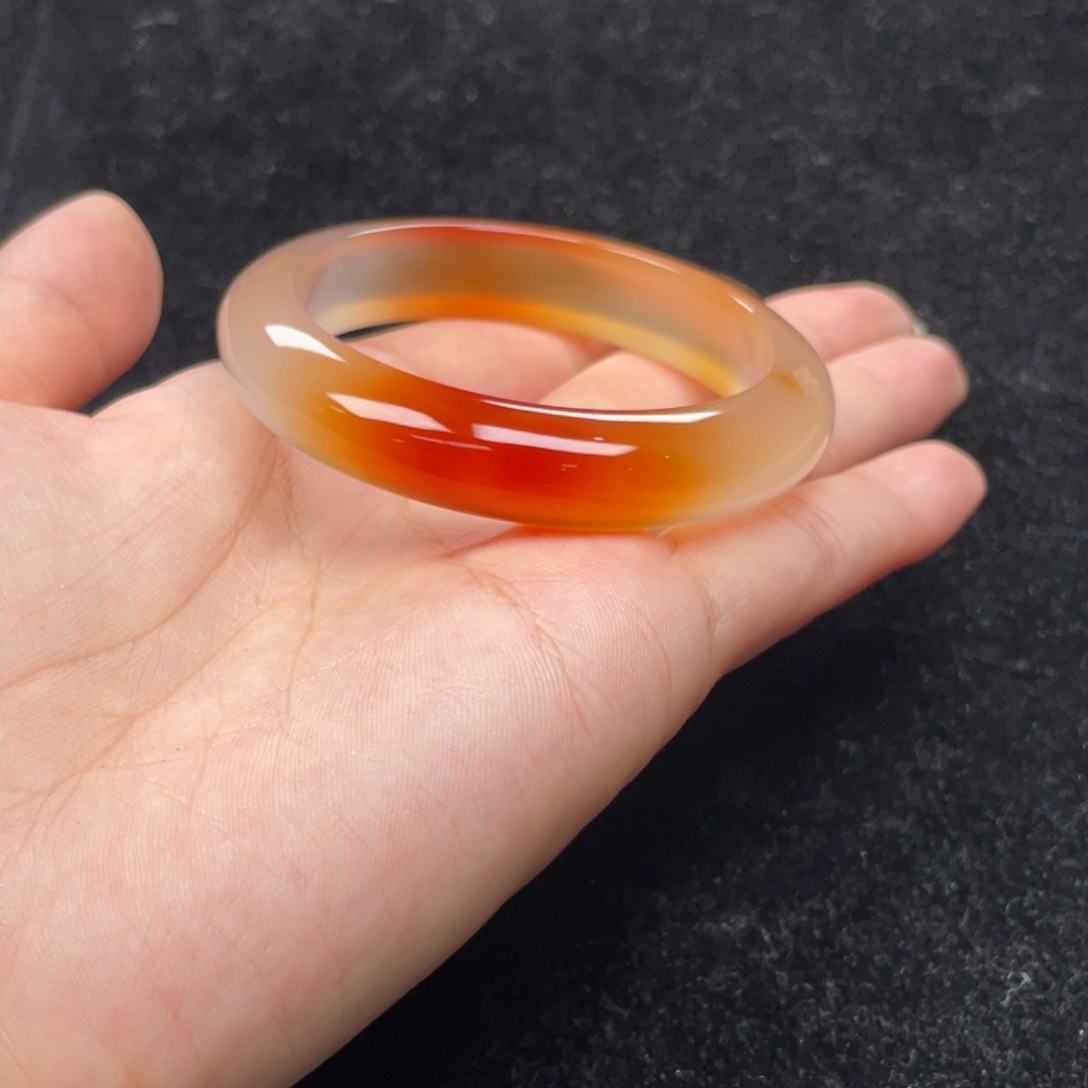 手镯玛瑙/玉髓未镶嵌