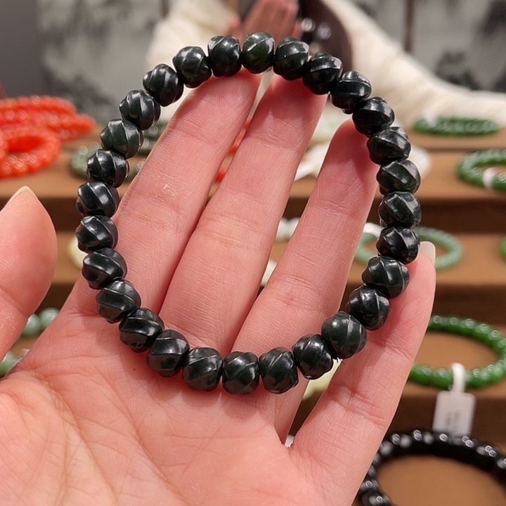 和田玉未镶嵌手链