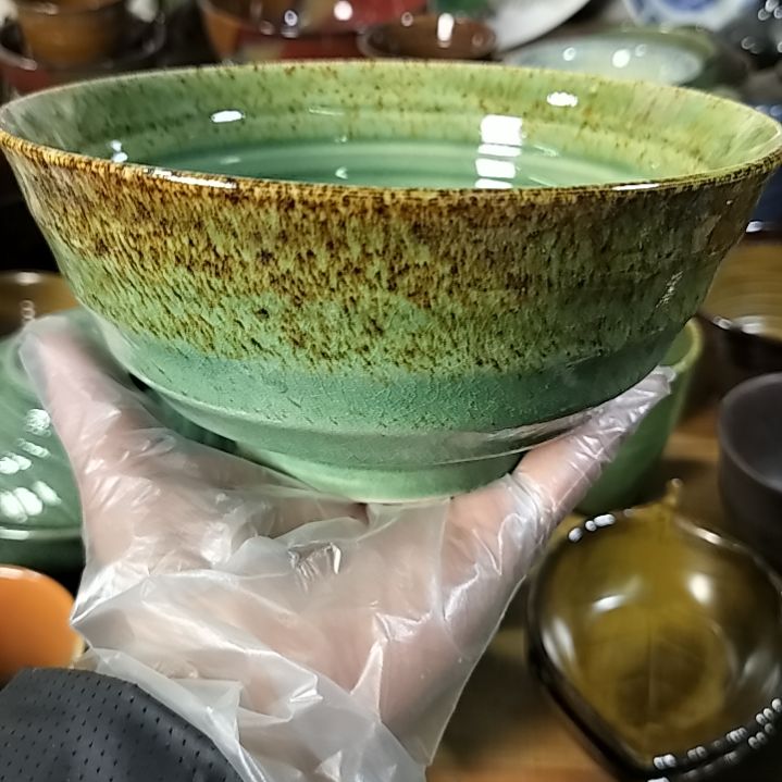 盘瓷片陶瓷杯盘壶碗都有