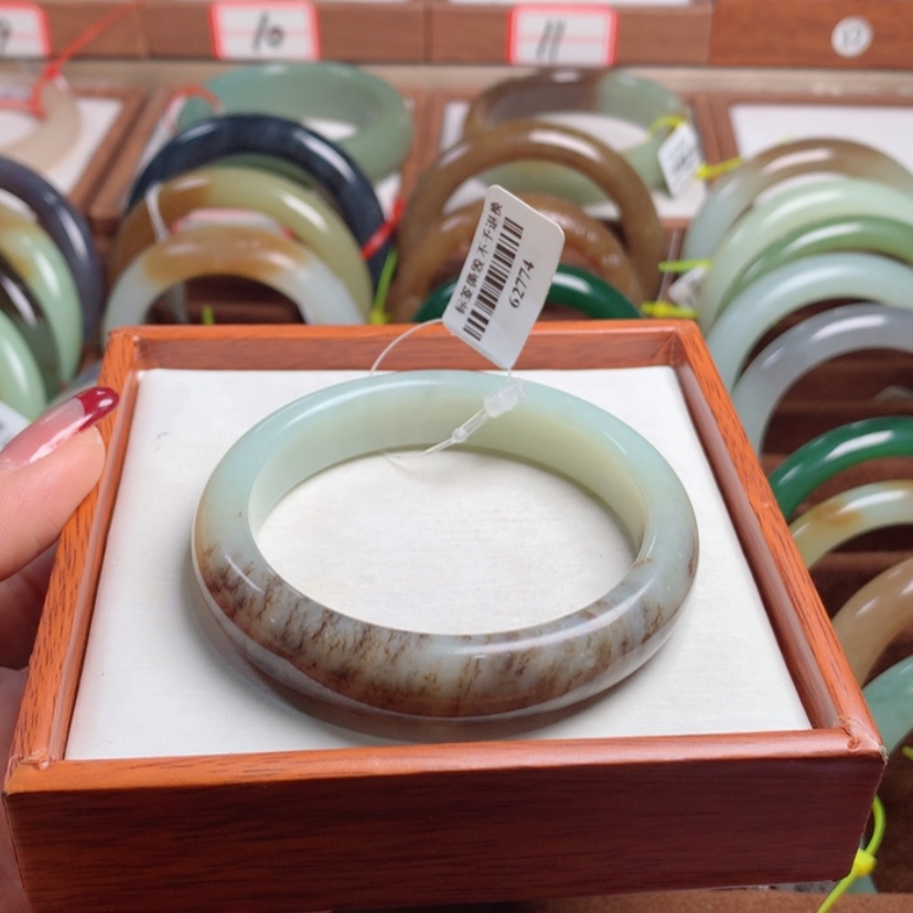 【闪购商品】和田玉手镯未镶嵌53/54