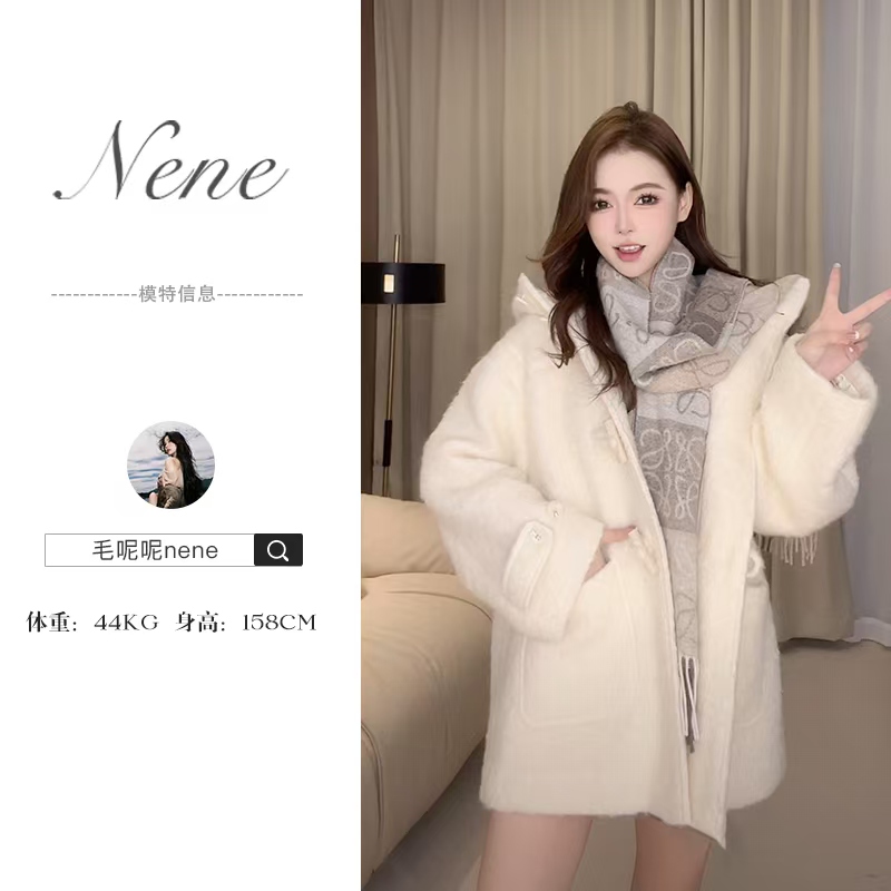 时尚连帽加厚保暖时尚连帽加厚保暖秋冬冬季88198