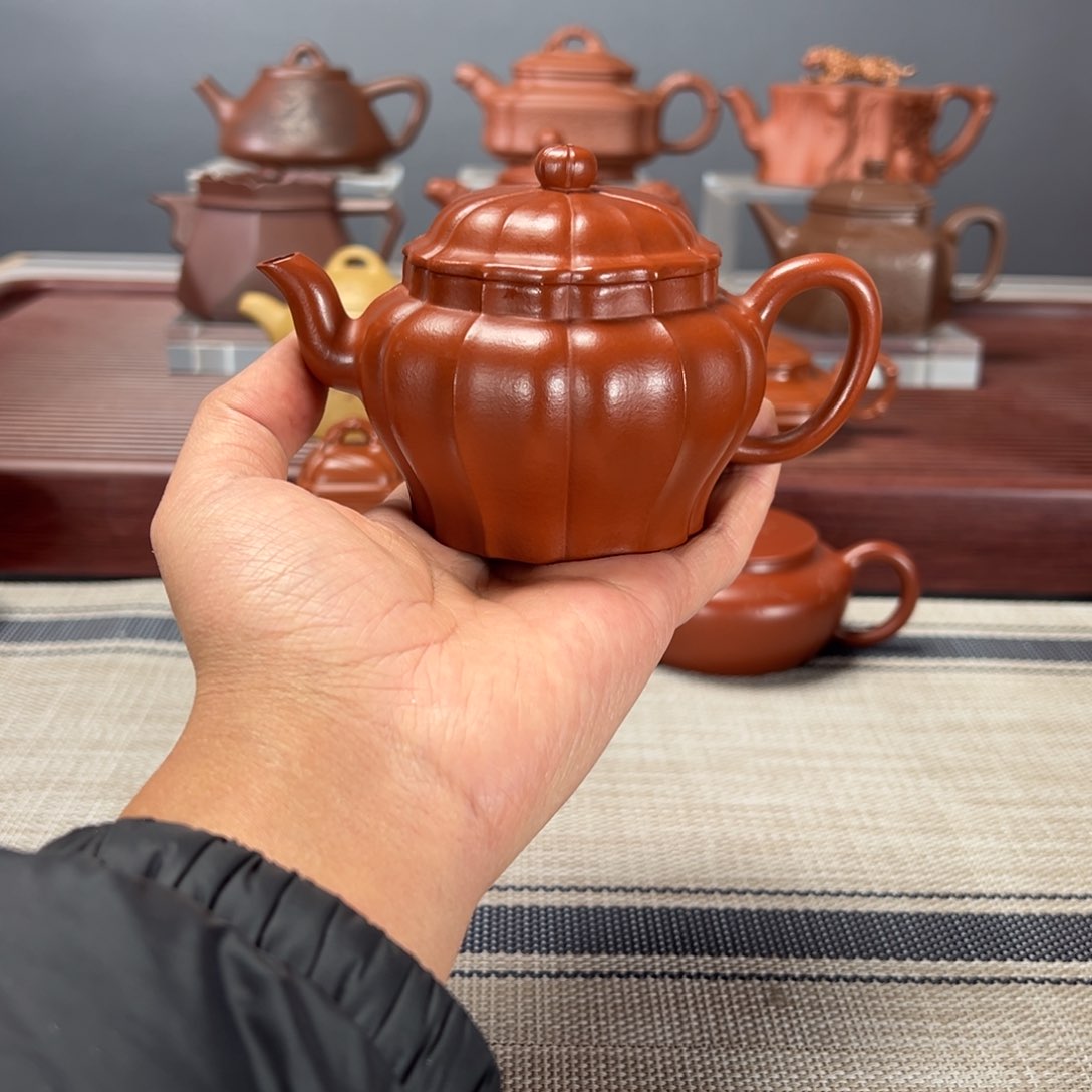 紫砂茶壶观**舍筋纹宫灯200CC朱泥