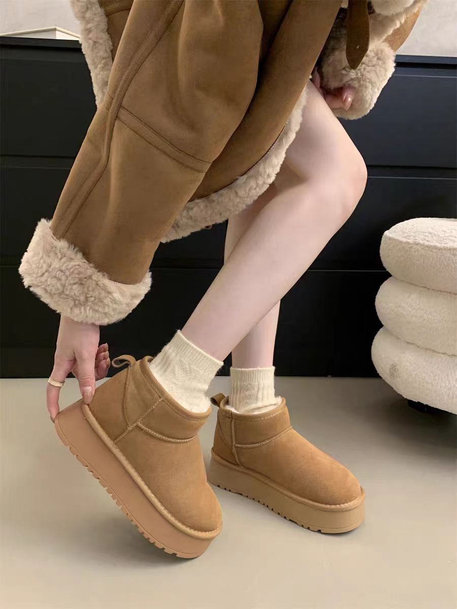 888真皮羊毛一体女鞋防滑冬季速干平底短筒雪地靴时尚雪地靴保暖