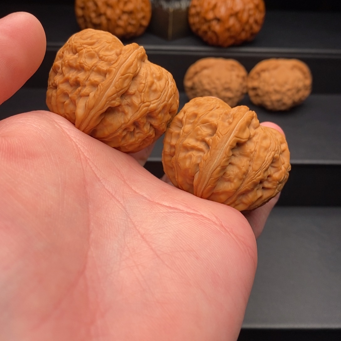 文玩核桃把件41元宝