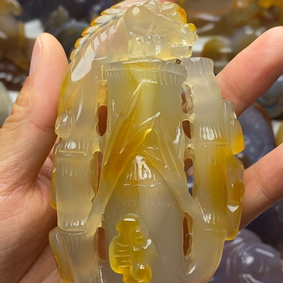 玛瑙/玉髓未镶嵌把件