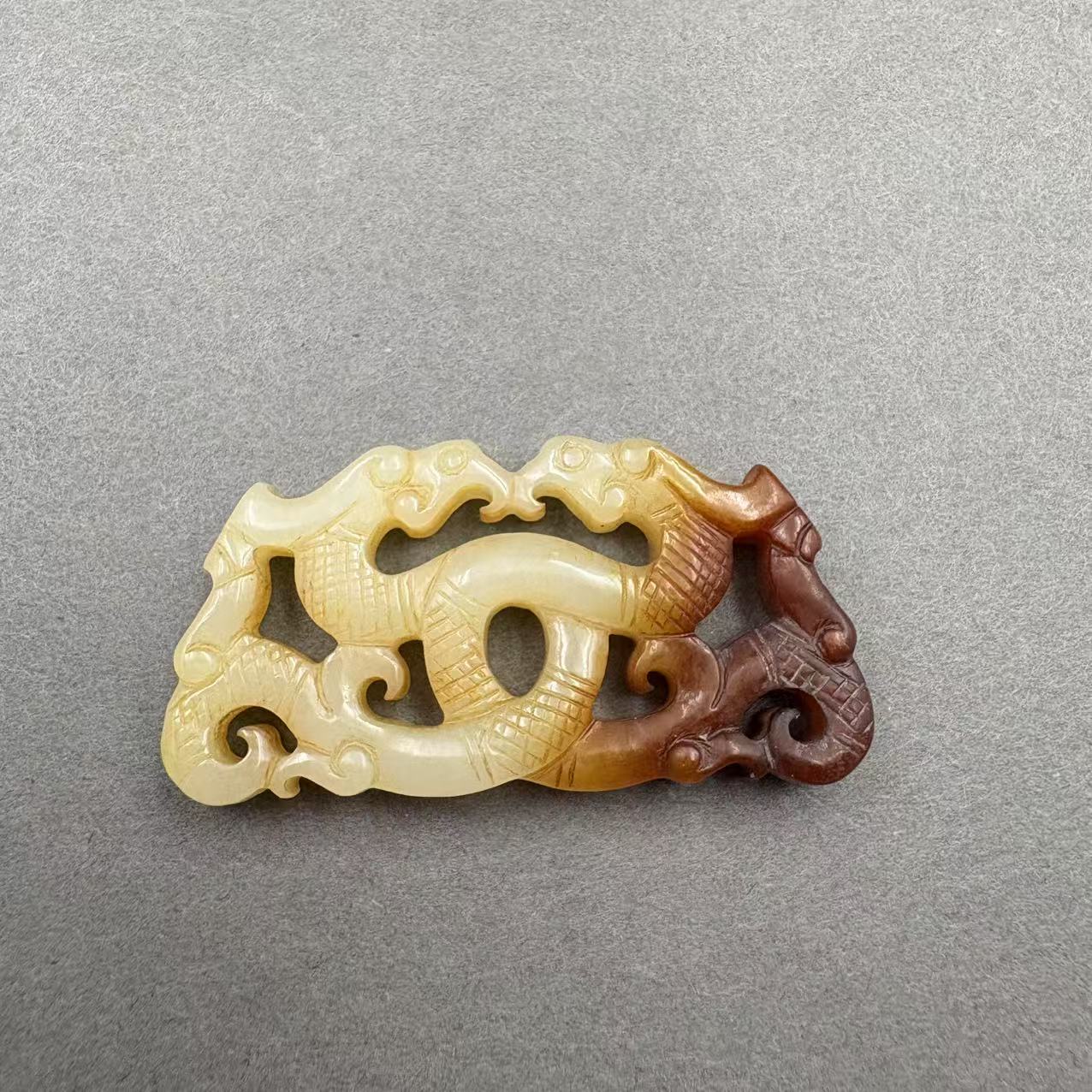 GWC-0806晚013和田玉双龙佩