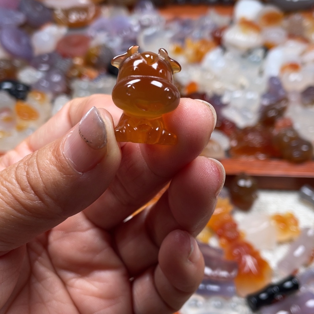 钸***笙玛瑙/玉髓未镶嵌颈饰