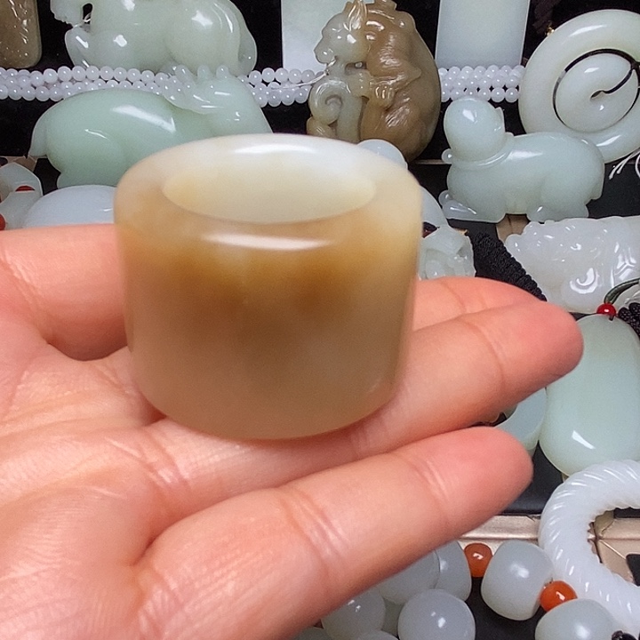 吊坠(不含链)未镶嵌和田玉宇*