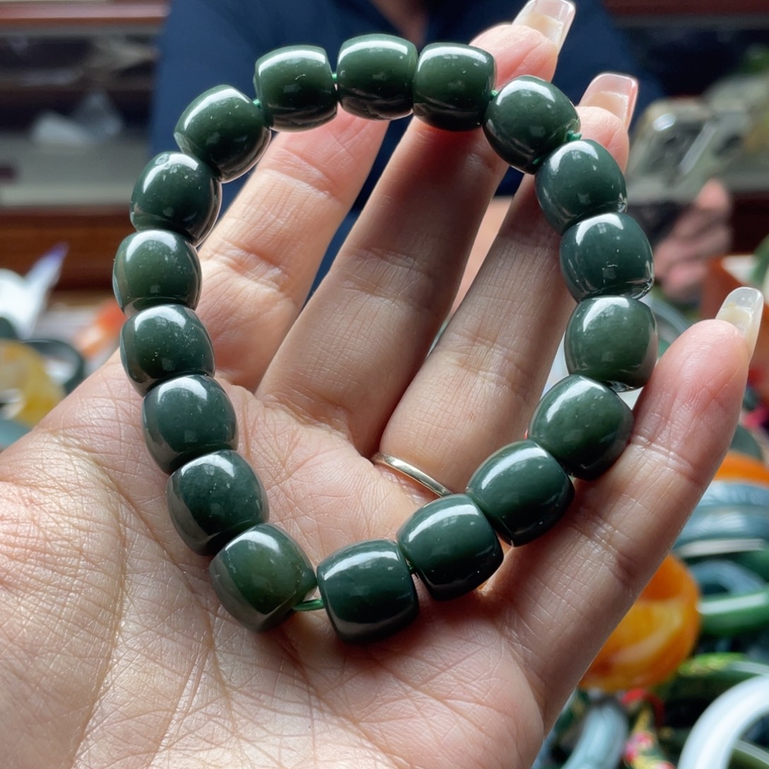 和田玉未镶嵌手链