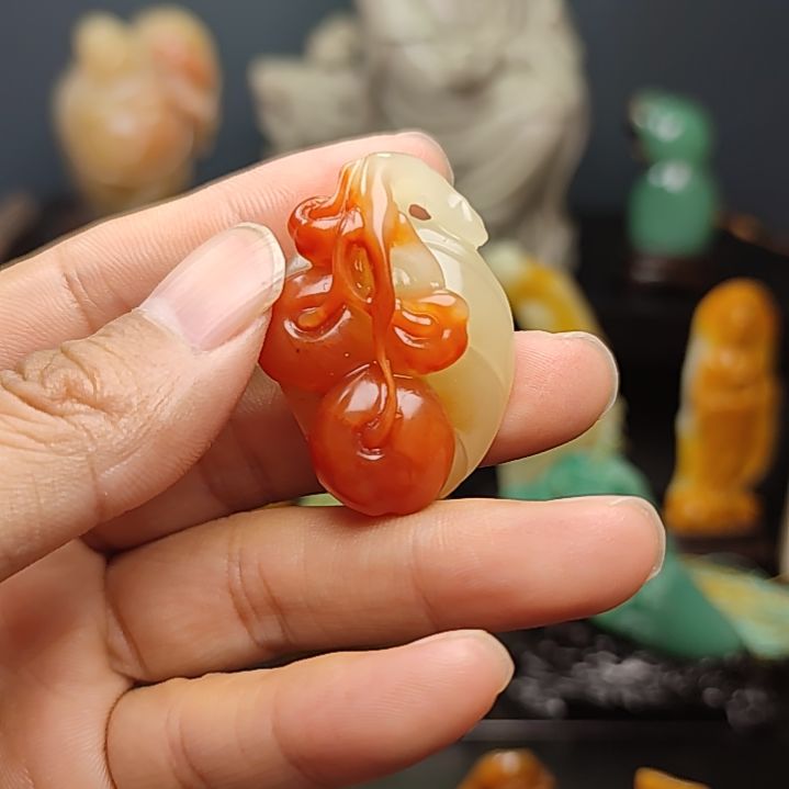 晨***风印石寿山石结晶芙蓉挂件