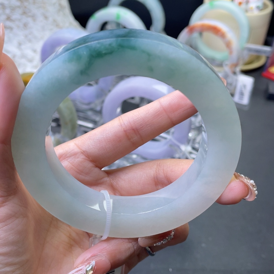 定制翡翠翡翠手镯未镶嵌