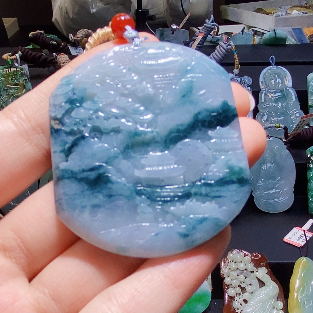 颈饰未镶嵌翡翠翡翠