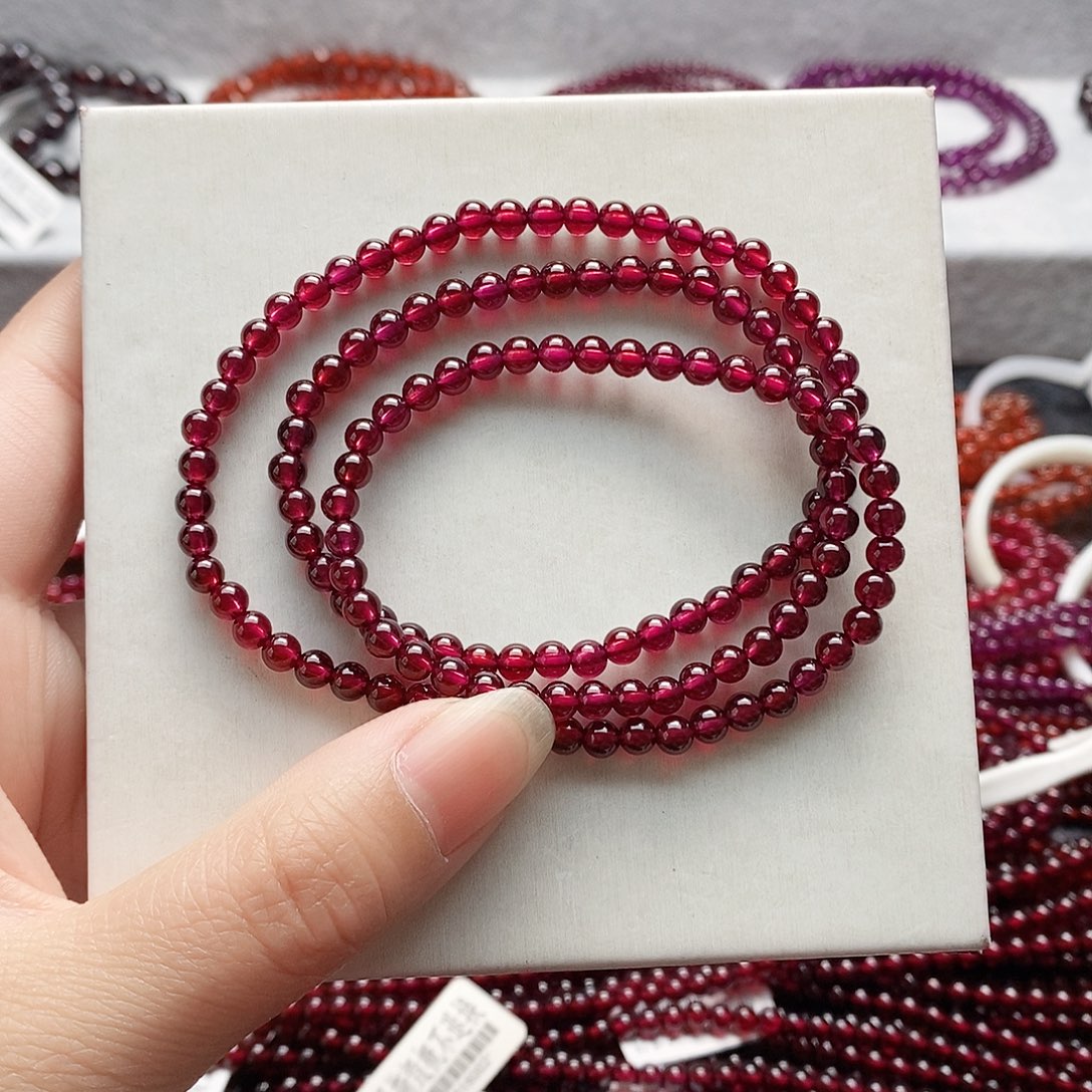 石榴石手链未镶嵌4.3mm老矿偏玫红精品三圈