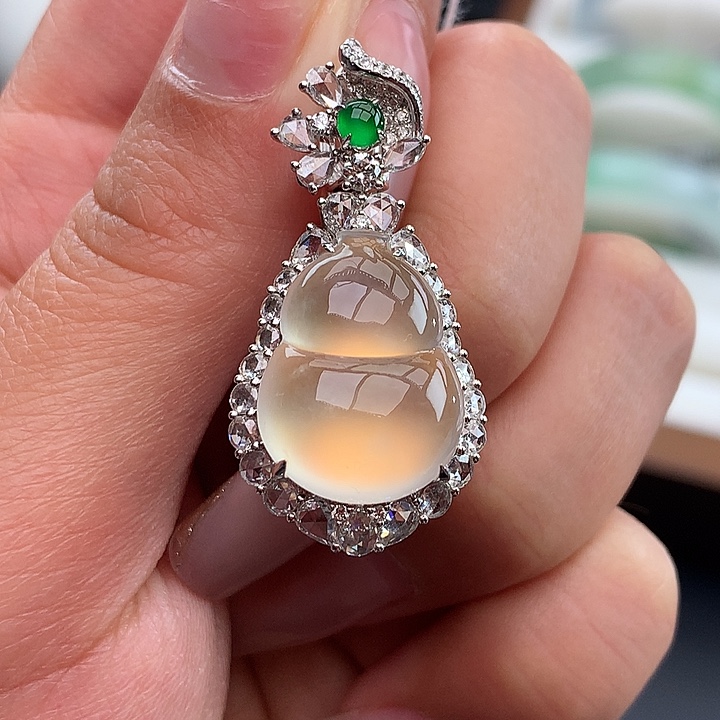 吊坠(不含链)18K金镶嵌翡翠冰黄翡葫芦吊坠