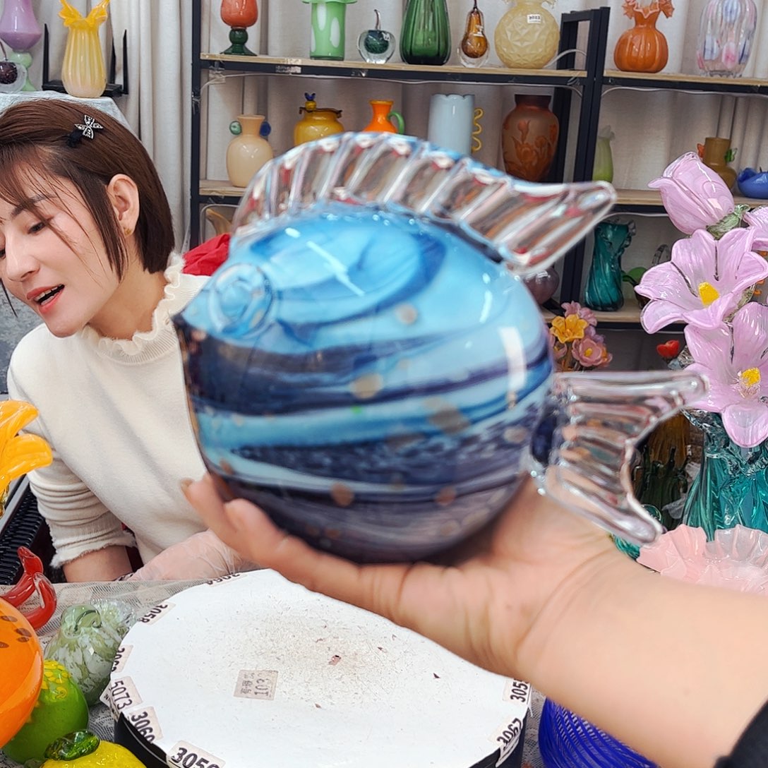 菏***燕鱼嘴不完美福利家悦琉璃工艺品