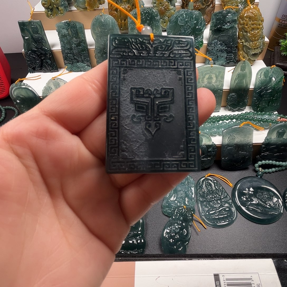 翡翠未镶嵌吊坠(不含链)纯天然A货翡翠吊坠666