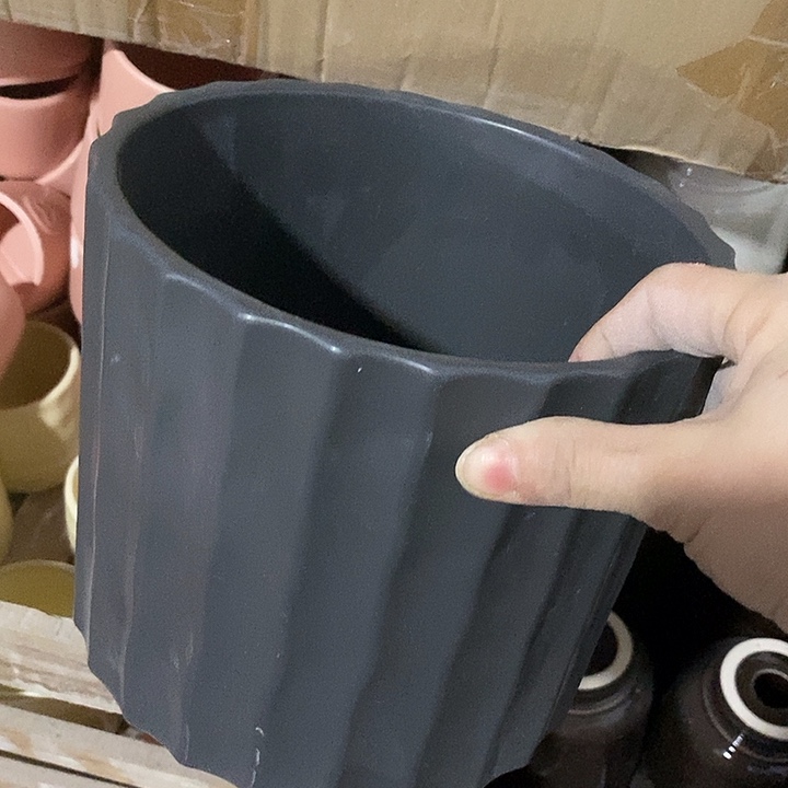 摆件陶陶盆有孔 瑕疵介意勿拍